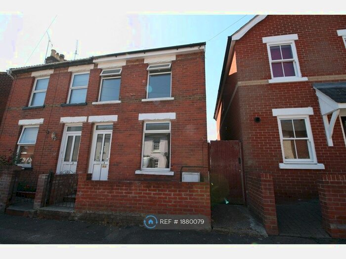 3 Bedroom Terraced House To Rent In Kendall Road, Colchester, CO1