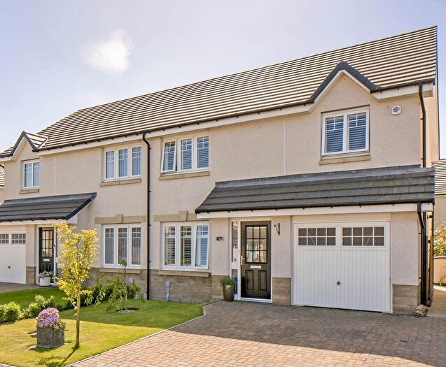 3 Bedroom Semi-Detached House For Sale In Milroy Avenue, North Berwick, EH39