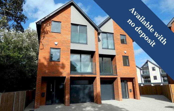 3 Bedroom Semi-Detached House To Rent In Belmont Road, Whitstable, CT5