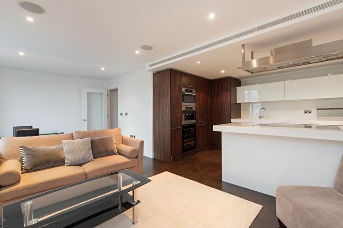 3 Bedroom Flat To Rent In Moore House, Grosvenor Waterside, Gatliff Road, SW1W