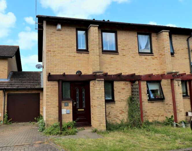 2 Bedroom Semi-Detached House To Rent In Hambleton Grove, Emerson Valley, MK4