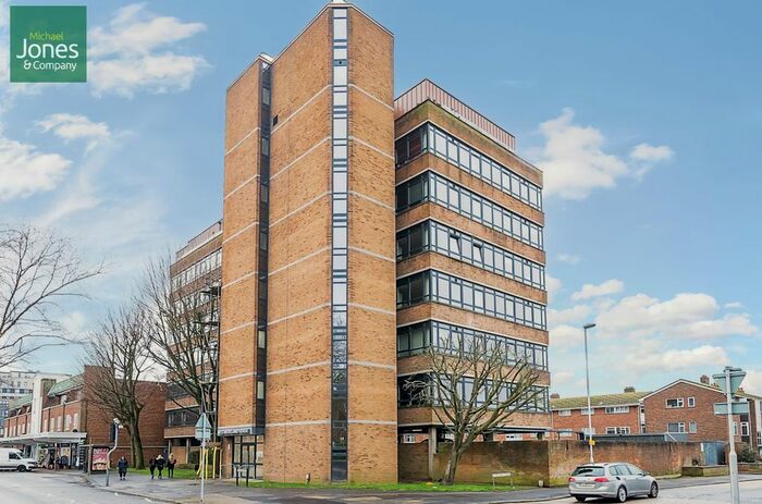 Studio To Rent In Strand Parade, Goring-By-Sea, Worthing, West Sussex, BN12