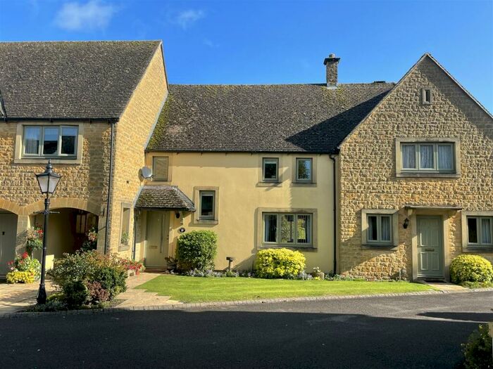 2 Bedroom Terraced House For Sale In Chardwar Gardens, Bourton-on-the-Water, GL54