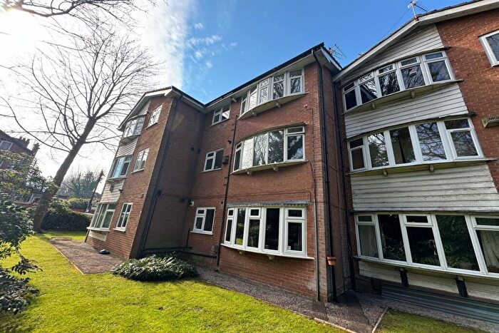 1 Bedroom Apartment To Rent In Aldborough Close, Manchester, M20