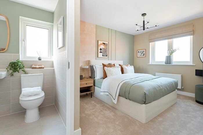 3 Bedroom Detached House For Sale In Lindridge Road, Sutton Coldfield, B75