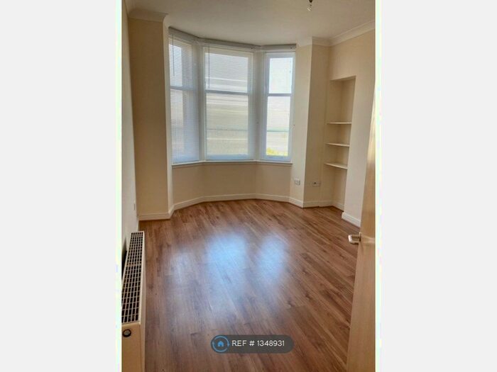 1 Bedroom Flat To Rent In Brand Street, Glasgow, G51