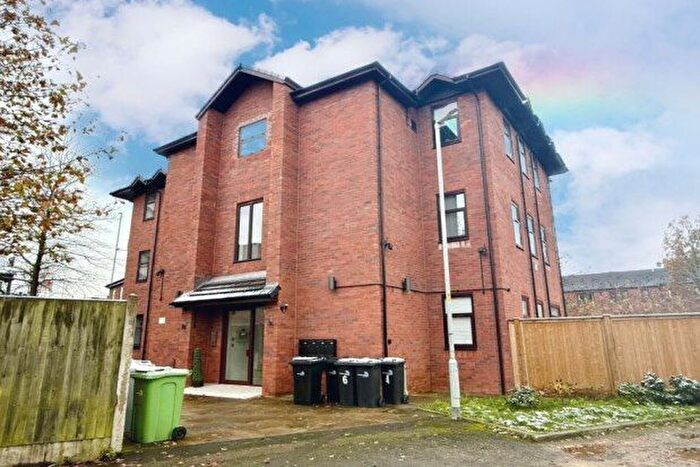 1 Bedroom Flat To Rent In Old Road, Wilmslow, SK9