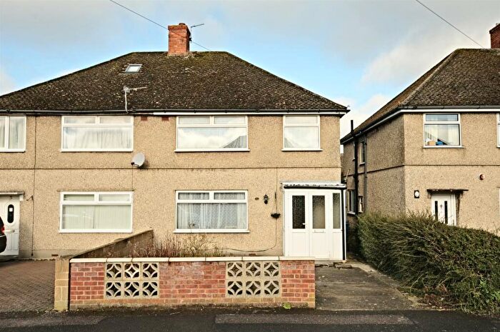 4 Bedroom House To Rent In Weldon Road, OX3