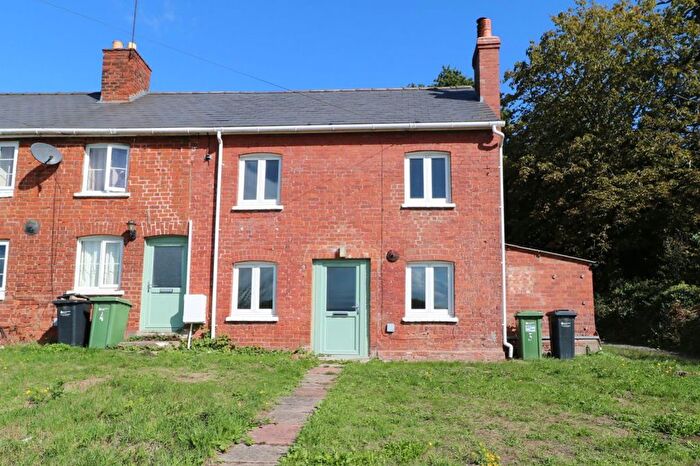 3 Bedroom Terraced House To Rent In Wood Terrace, Swainshill, HR4