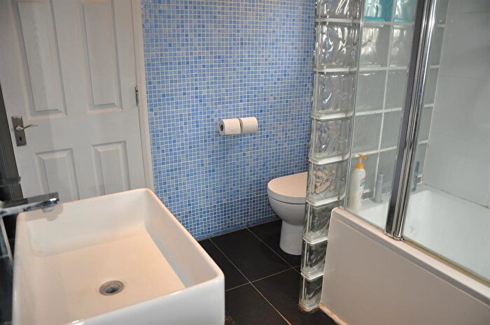 1 Bedroom Flat To Rent In Stilecroft Gardens, Harrow, HA0