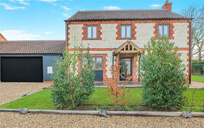 Link Detached House For Sale In Barley Courtyard, The Square, Main Road, Holme Next The Sea, PE36