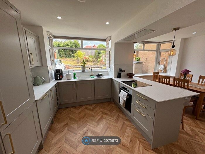 3 Bedroom Semi-Detached House To Rent In Hall Crescent, Rotherham, S60