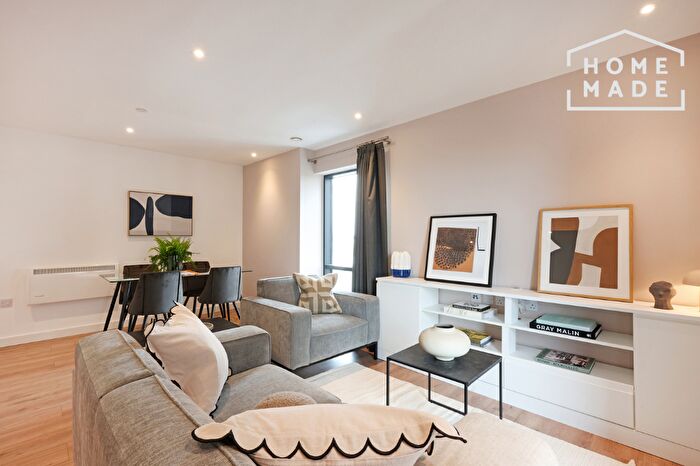 2 Bedroom Flat To Rent In The Lansdowne, B16