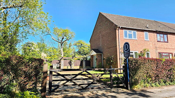 2 Bedroom End Of Terrace House For Sale In Southend, Cold Ash, Thatcham, RG18