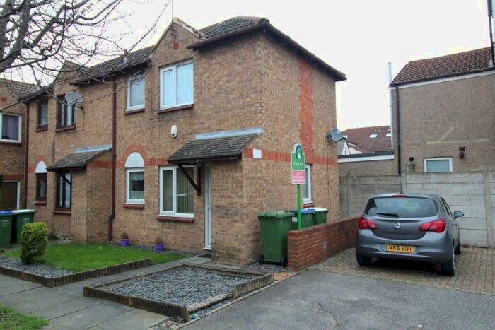 1 Bedroom Semi-Detached House To Rent In Mildred Road, Erith, DA8