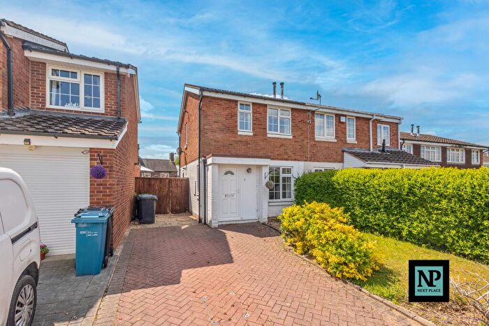 2 Bedroom Semi-Detached House To Rent In Brambling, Tamworth, B77