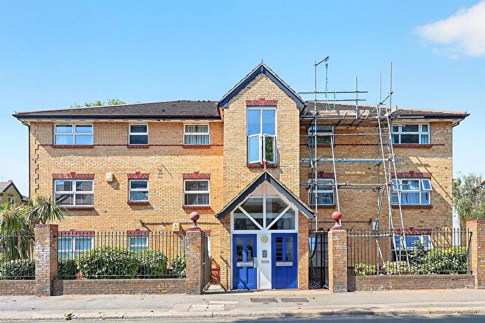 1 Bedroom Flat For Sale In Acton Lane, London, W4