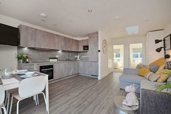 2 Bedroom Apartment To Rent In Gordon Road, Sheffield, S11