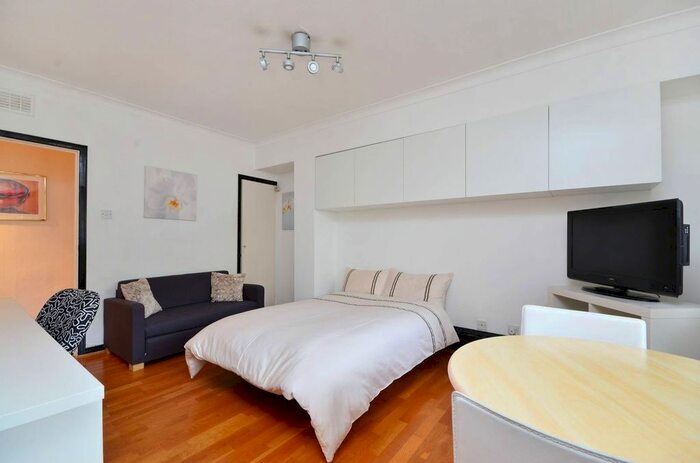 Studio To Rent In Crawford Street, Marylebone, London, W1H