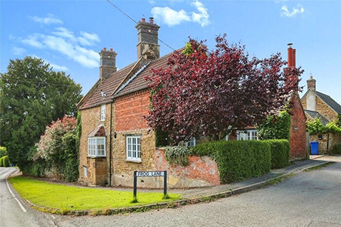 4 Bedroom Cottage For Sale In Frog Lane, Upper Boddington, Daventry, Northamptonshire, NN11