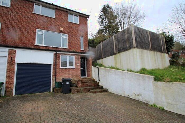 3 Bedroom Property To Rent In Melody Road, Westerham, TN16