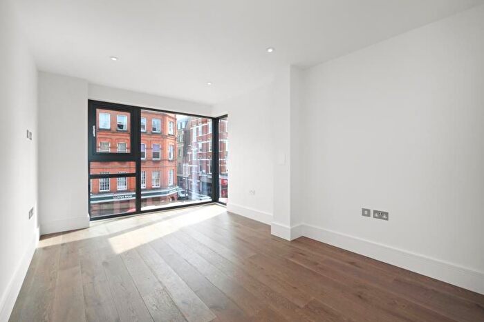 2 Bedroom Flat To Rent In Camden High Street, Camden, NW1