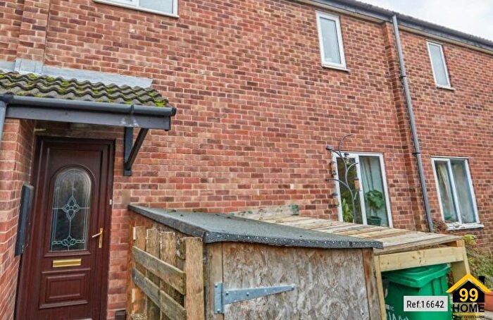 2 Bedroom Terraced House For Sale In Whickham Court, Nottingham, Nottinghamshire, NG2