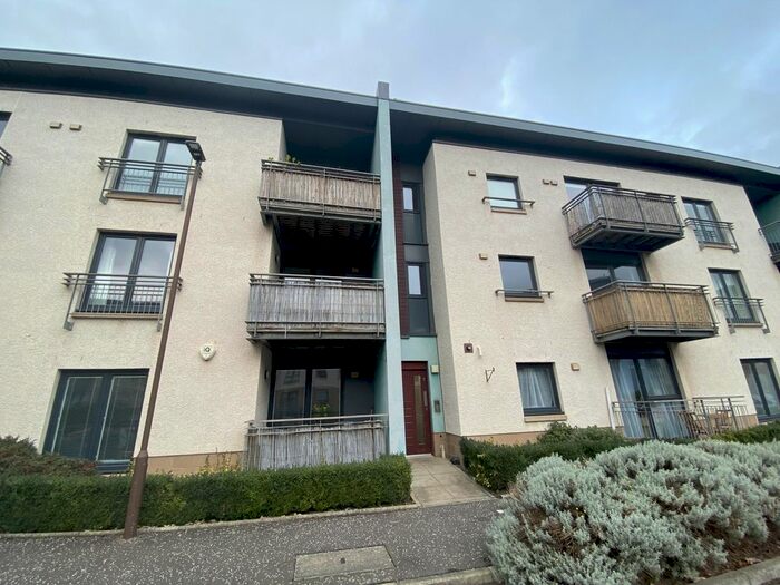 2 Bedroom Flat To Rent In Edinburgh, EH5