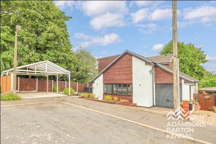 4 Bedroom Detached House For Sale In Layfield Close, Tottington, Bury, BL8