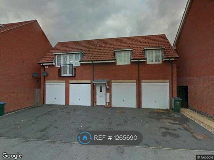 2 Bedroom Flat To Rent In Crediton Close, Coventry CV3