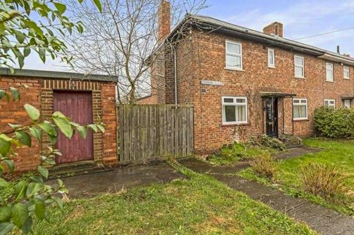 3 Bedroom Semi-Detached House To Rent In Donnini Place, Durham, DH1