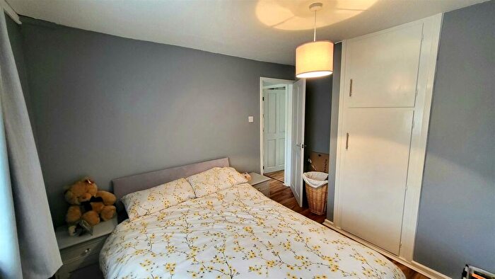 1 Bedroom Flat For Sale In Glan Gors, Harlech, LL46