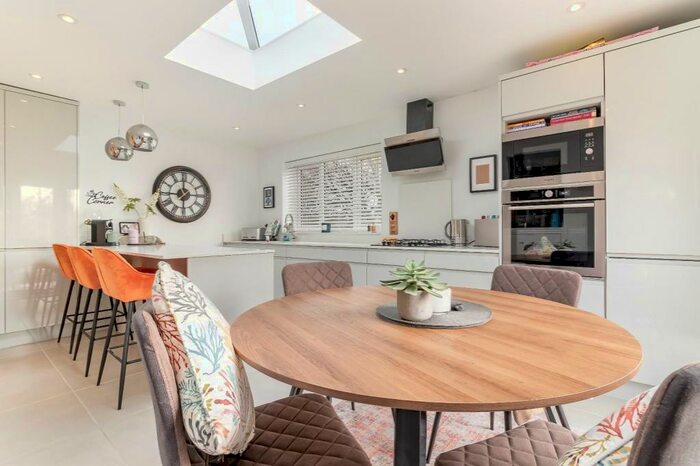 2 Bedroom Bungalow For Sale In Williams Court, Beckwithshaw, Harrogate, HG3