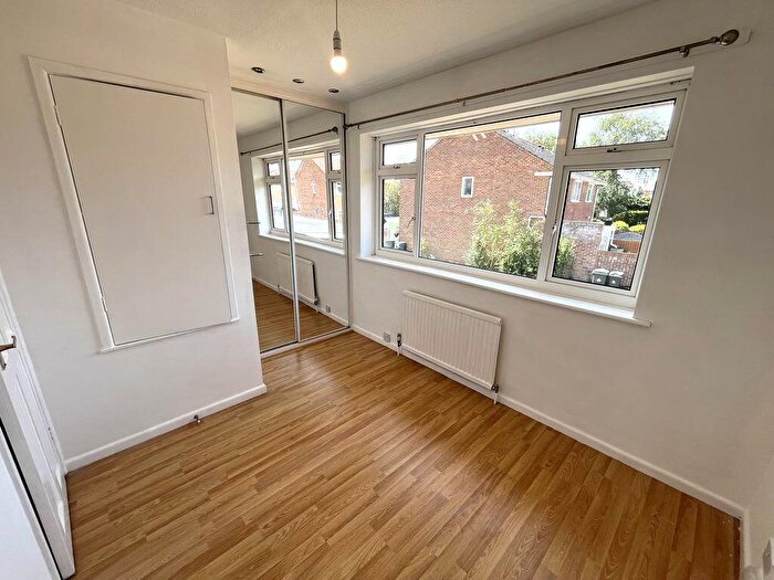 3 Bedroom End Of Terrace House For Sale In Northmoor, Wareham, BH20 - Photo 6