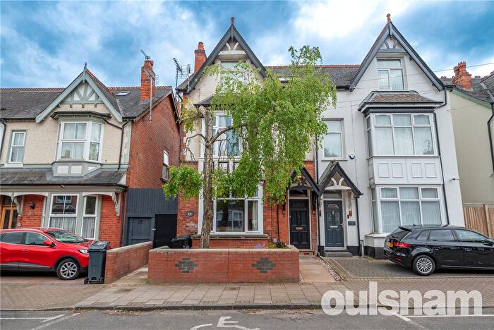 2 Bedroom Flat To Rent In Alexander Road, Birmingham, West Midlands, B27