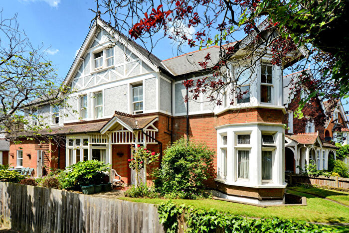 11 Bedroom Detached House For Sale In Cranes Park Avenue, Surbiton, KT5