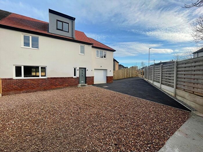 6 Bedroom Semi-detached House To Rent In Aireville Terrace, Burley In Wharfedale, Ilkley, West Yorkshire, LS29