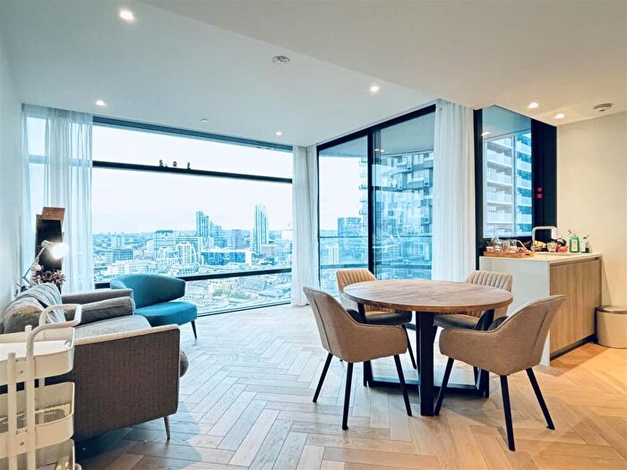 2 Bedroom Apartment To Rent In Principal Tower, EC2A