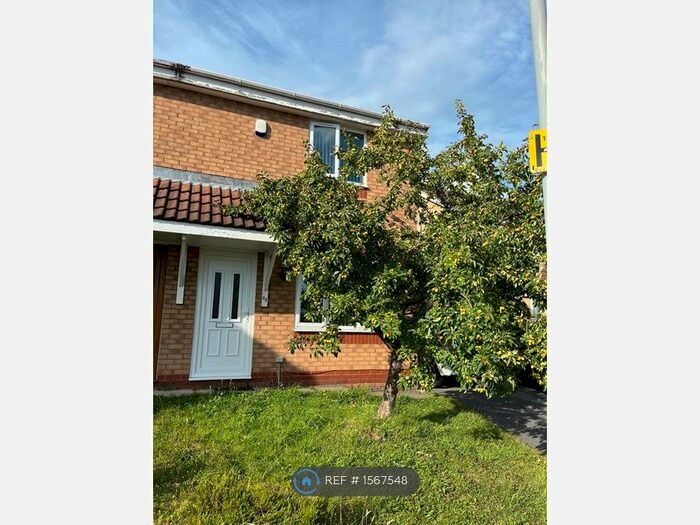 2 Bedroom End Of Terrace House To Rent In Ploughmans Croft, Bradford, BD2