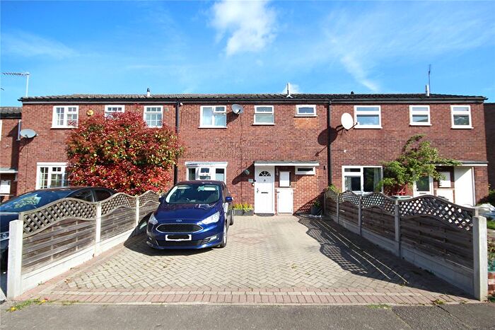 3 Bedroom Terraced House To Rent In Merrylands, Basildon, SS15