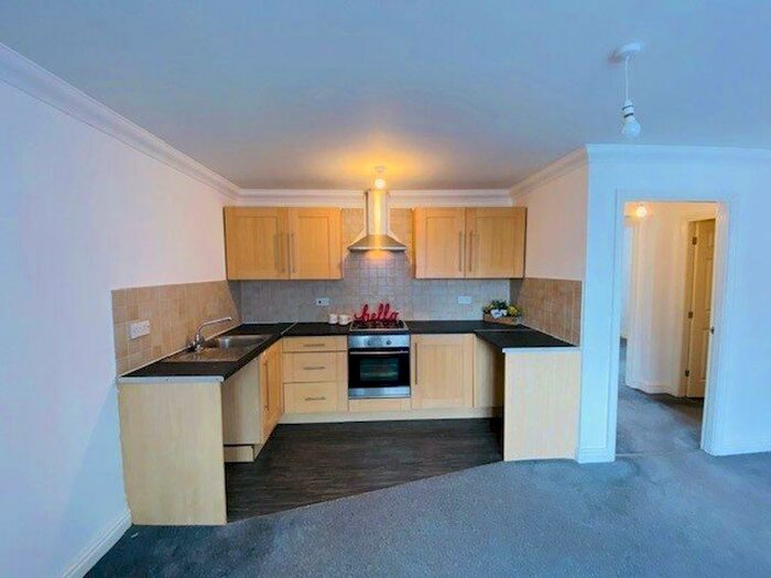 2 Bedroom Apartment To Rent In Mulberry Court, Horwich, BL6