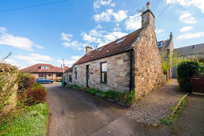 3 Bedroom Semi-Detached House For Sale In Church Place, Freuchie, KY15