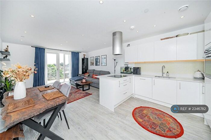 2 Bedroom Flat To Rent In Herati House, London, NW10