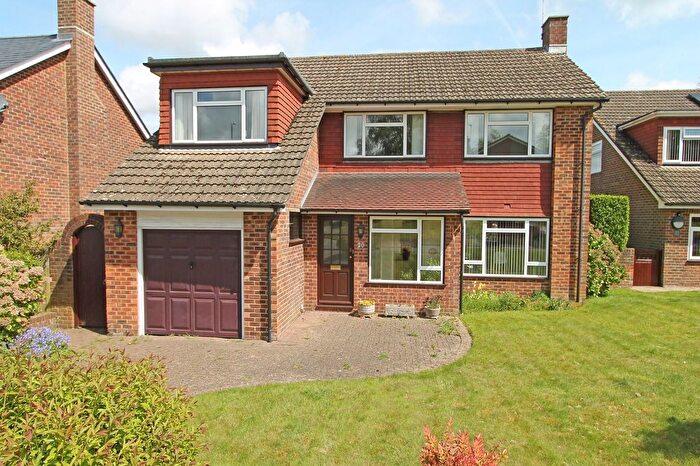 4 Bedroom Detached House For Sale In Weald View, Wadhurst, TN5