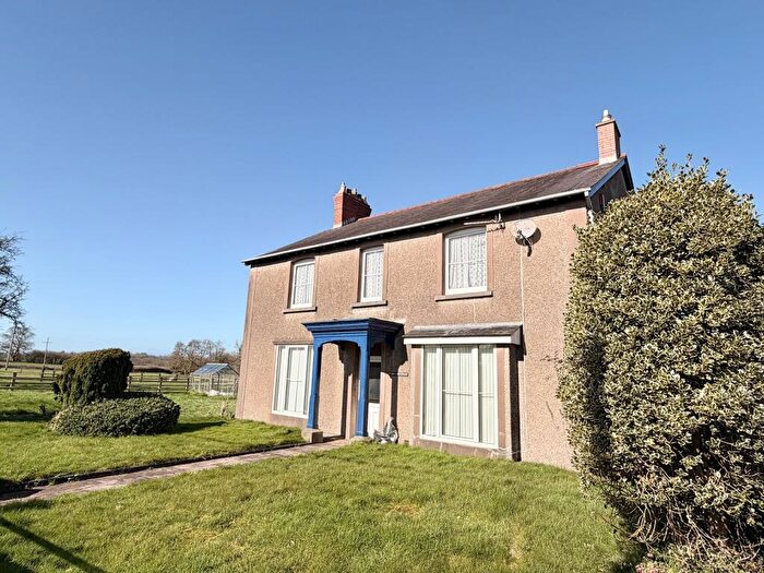 5 Bedroom Detached House For Sale In Walters Road, Llangadog, Carmarthenshire., SA19