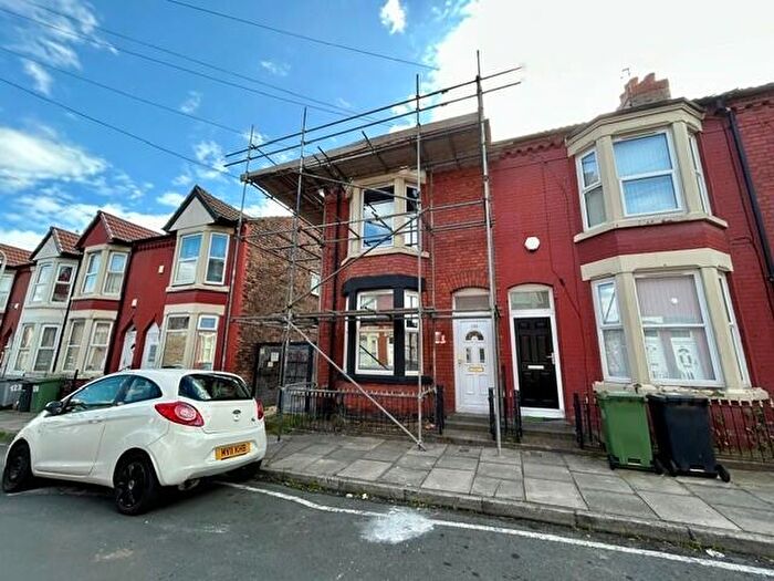 2 Bedroom End Of Terrace House To Rent In Paterson Street, Birkenhead, CH41