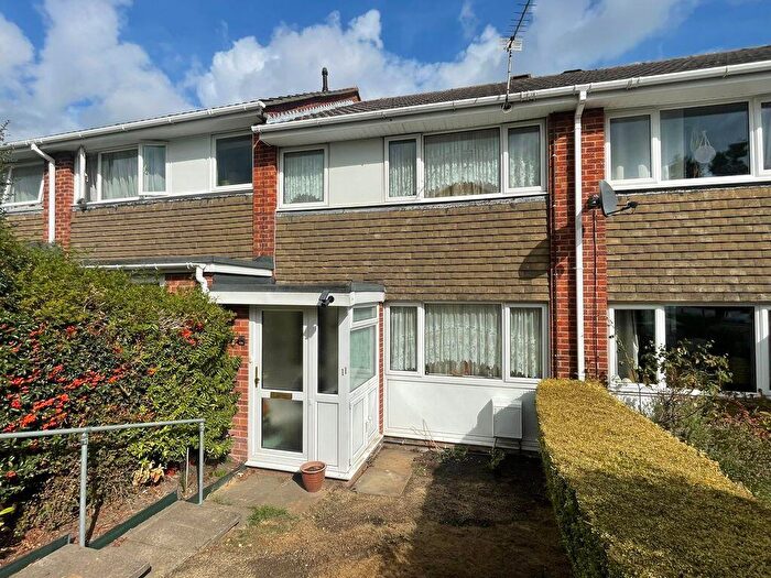 3 Bedroom Terraced House For Sale In Paxton Close, Hedge End, SO30