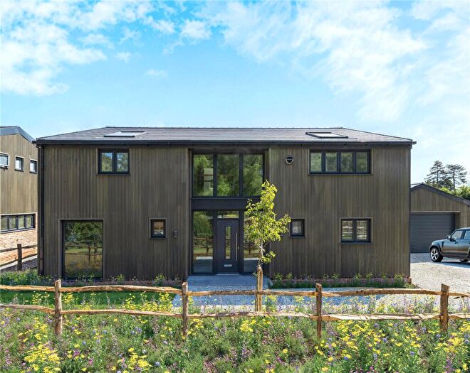 5 Bedroom Detached House For Sale In Farriers Close, Lonesome Lane, Reigate, RH2