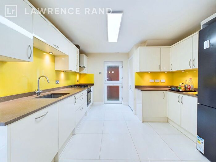 3 Bedroom Semi-Detached House To Rent In Bromley Crescent, Ruislip, HA4