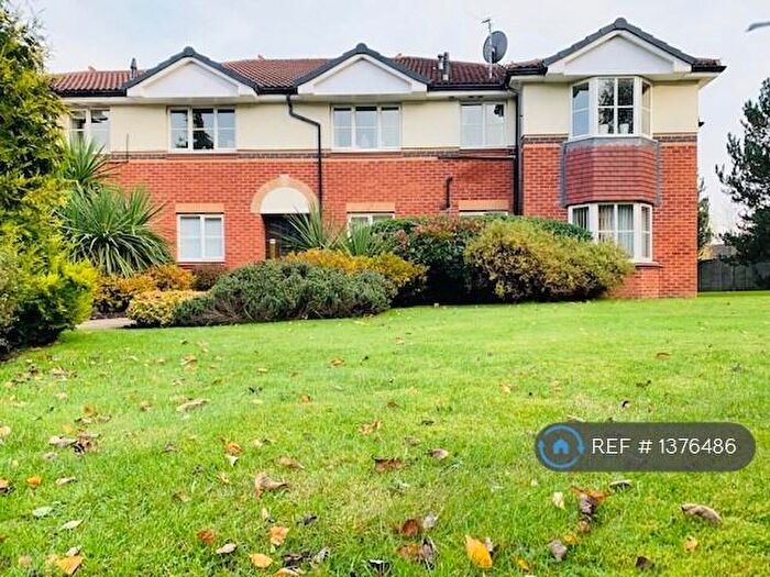 2 Bedroom Flat To Rent In Hazeldean Court, Wilmslow, SK9
